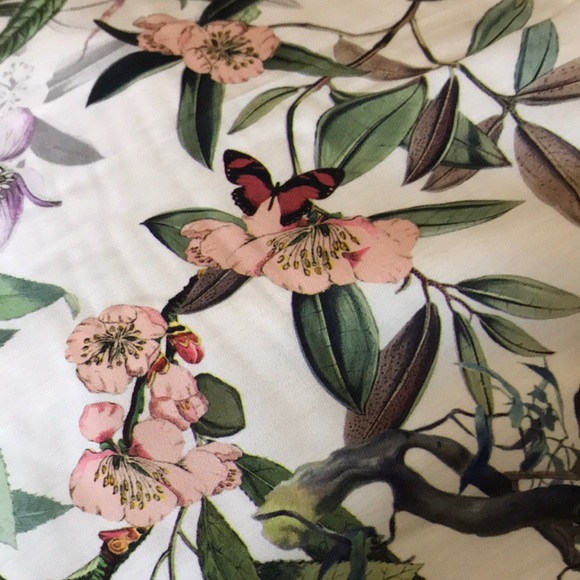 H&M Sleeveless Satin Bird and Floral Print Dress - Picture 5 of 8